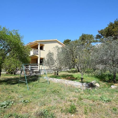 Apartments Ivan Starigrad Paklenica Eksteriør billede