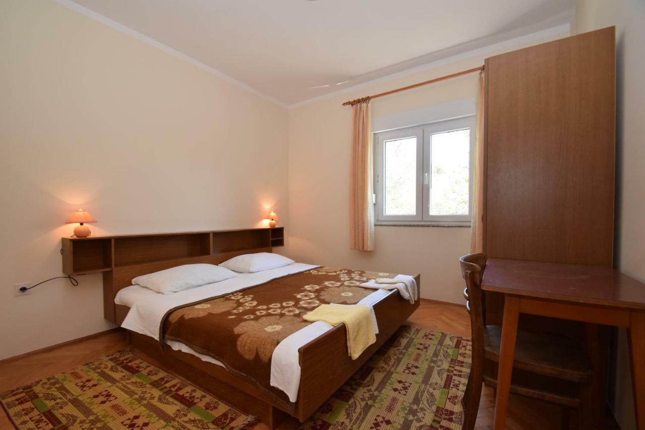 Apartments Ivan Starigrad Paklenica Eksteriør billede